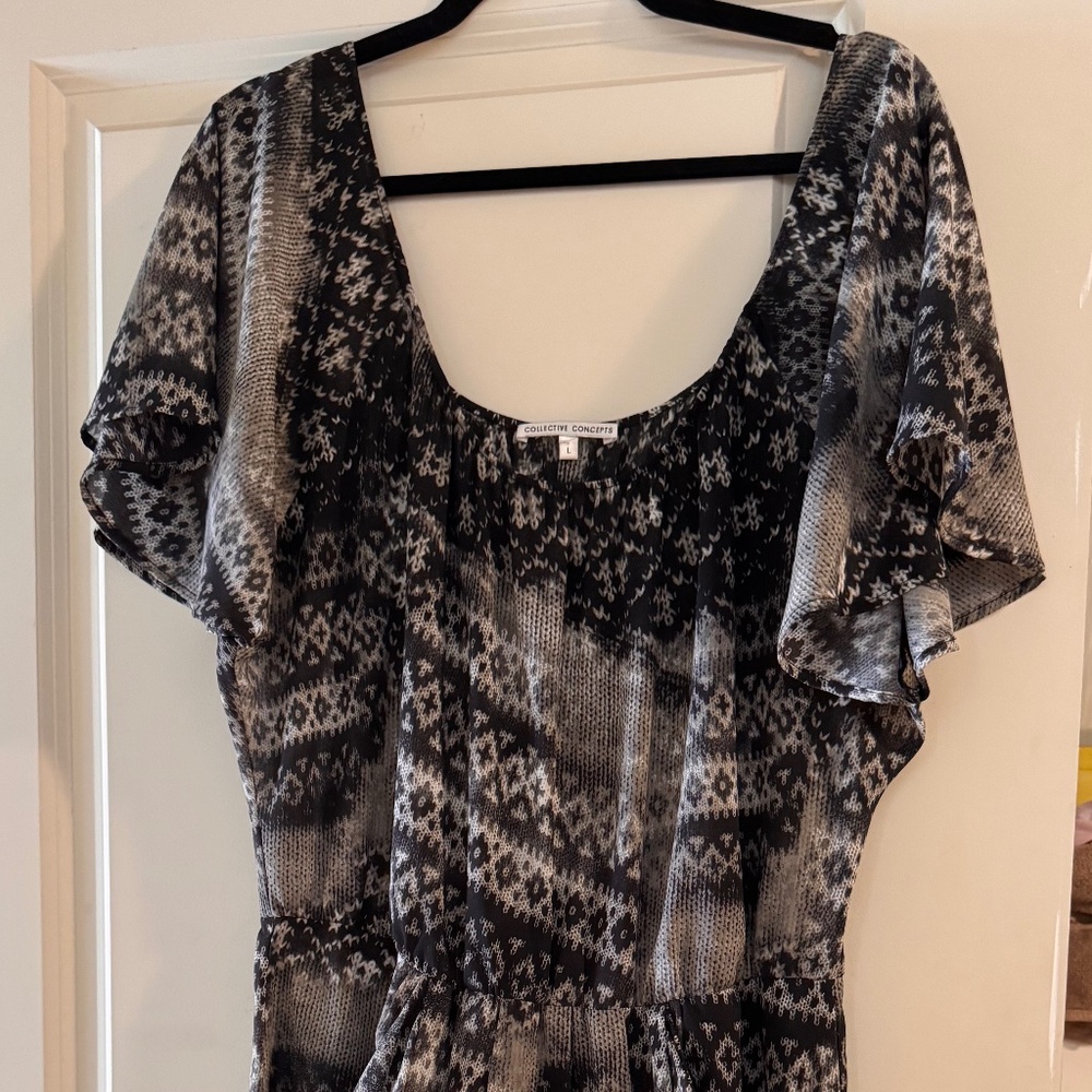 Collective Concepts Adorable Summer Dress in Black and White - it has POCKETS!!